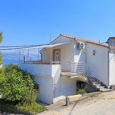 Apartments By The Sea Arbanija, Ciovo - 4320 Trogir Extérieur photo
